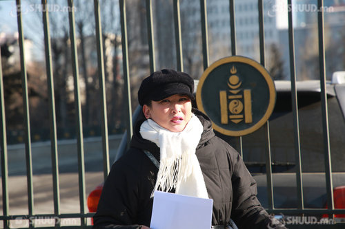 Г.Хажидмаа: Эмзэг бүлгийн иргэддээ хатуу хандаж байгаад гомдолтой байна