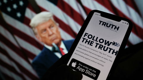 Трампын олон нийтийн сүлжээ гуравдугаар сараас нээгдэнэ