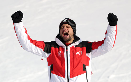 Австрийн тамирчин аавынхаа амжилтыг давтан, олимпын аварга боллоо