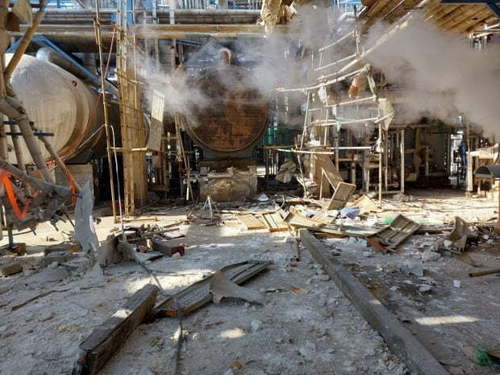 Өмнөд Солонгост газрын тосны үйлдвэрт дэлбэрэлт болжээ