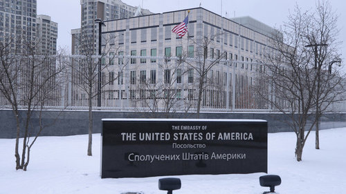 АНУ мэргэжилтнүүдээ 48 цагийн дотор Украинаас гаргана