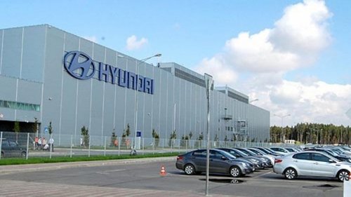 Hyundai Санкт-Петербург дахь үйлдвэрээ зогсоов