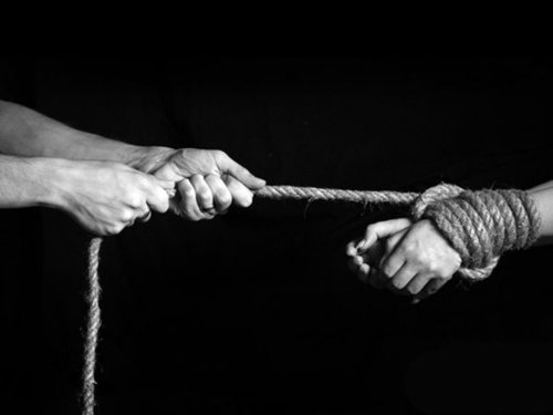 Хятадад хүүхэд, эмэгтэйчүүдийн наймаатай тэмцэх аян эхлүүлэв