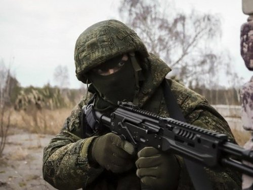 Чех 700 мянган долларын үнэ бүхий зэвсэг Украин руу илгээнэ