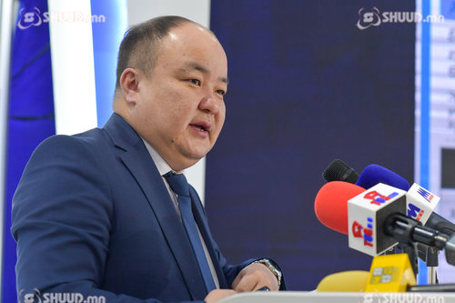 Л.Ганбат: Монгол хэл, бичгийн шалгалтад 36 шалгуулагч 800 оноо авсан