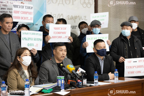 Тээвэрчдийн төлөөлөл: Задгай тээврээ үргэлжлүүлэхийг шаардаж байна