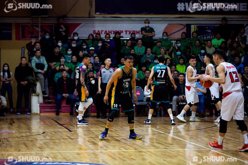 САГСАН БӨМБӨГ СОНИРХОГЧИД: Тамирчдад амралт хэрэгтэй байна