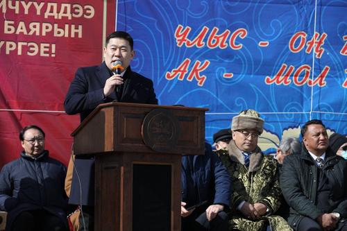 Ерөнхий сайд Л.Оюун-Эрдэнэ Наурызын баярын мэндчилгээ дэвшүүллээ