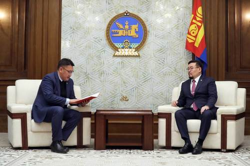 Төр, хувийн хэвшлийн түншлэлийн тухай хуулийн төслийг өргөн барилаа