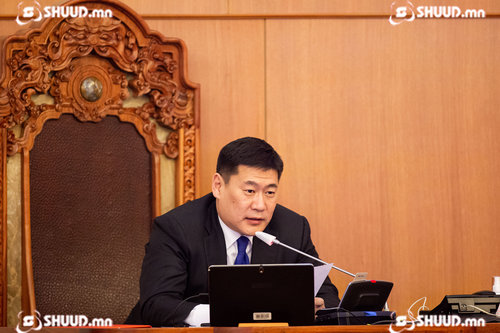 Л.Оюун-Эрдэнэ: Ц.Элбэгдорж, Х.Баттулга нарын зуурсан бантанг цэгцлэх гэж үйлээ үзэж байна