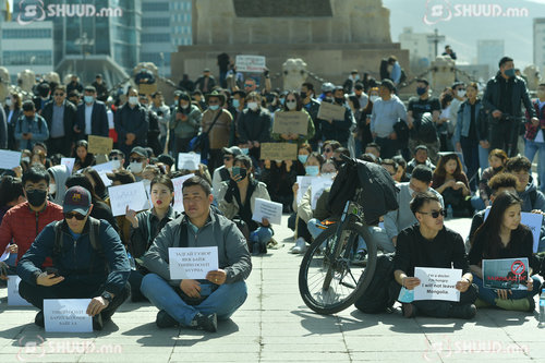 ЗАЛУУС: Бид үзэл бодлоо тайван замаар ухамсартайгаар илэрхийлж байна