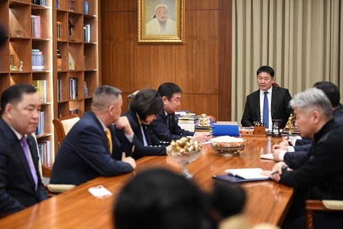 Ерөнхийлөгч У.Хүрэлсүх АН-ын бүлгийн гишүүдтэй уулзлаа