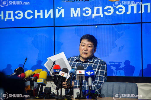 УИХ-ын гишүүн Ч.Ундрам нарын хамаарал бүхий компанид хууль бус тусгай зөвшөөрөл олгожээ