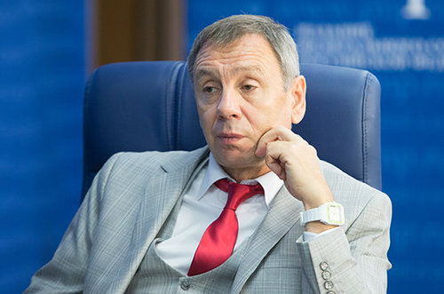 Судлаач: Барууныхан хориг тавих замаар Путинийг түлхэн унагах зорилготой