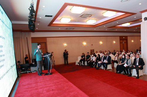 Төрийн албан хаагчдад зориулсан менторшип хөтөлбөр хэрэгжиж байна