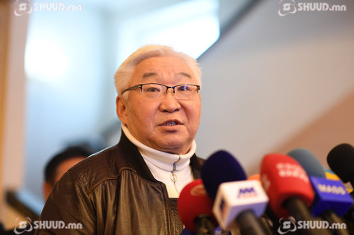 Э.Бат-Үүл: Х.Баттулга Монгол Улсыг Беларусь шиг болгох гэж байна