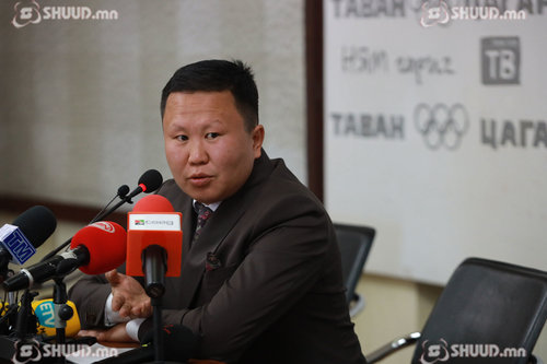 Замын хашлагад жил бүр 50-60 сая төгрөг зарцуулж байгааг эсэргүүцлээ