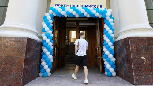 ОХУ дайнд оролцогчдын хүүхдүүдийг шалгалтгүйгээр их дээд сургуульд элсүүлнэ