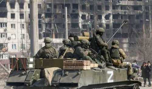 УНИАН: Оросууд Украины Херсон хотод Ялалтын баяр тэмдэглэхээр бэлдэж байна