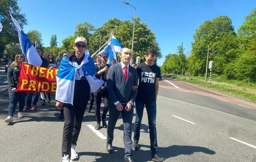 Европын хотуудад дайн эсэргүүцсэн жагсаал болжээ