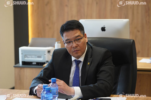 С.Энхболд: Эрүүл мэндийн салбарыг бүрэн цахимжуулна