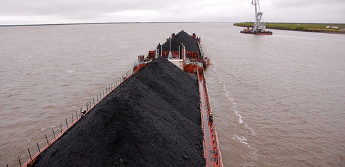 Оросын нүүрс ачсан хөлөг онгоц Румынд живжээ