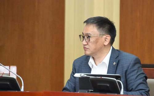 Ж.Чинбүрэн: Донорын насыг 21 болгосноор донорын олдоц нэмэгдэнэ