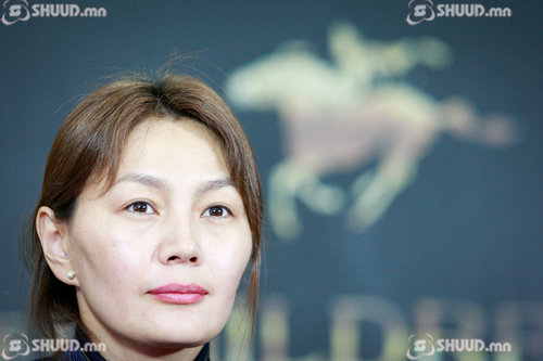 Жүжигчин Р.Анхням, А.Төгсбаяр нар мэдээлэл хийнэ