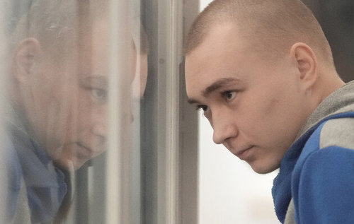 Украины шүүх Оросын цэрэгт бүх насаар нь хорих шийтгэл оноов