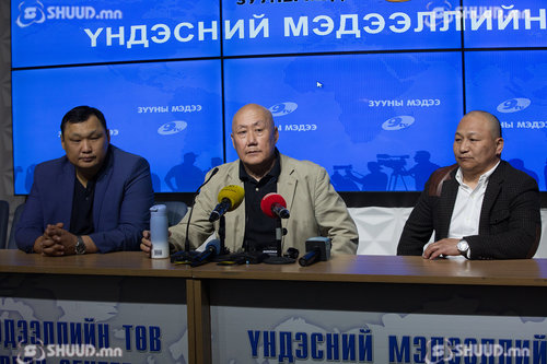 Монголын анхны мөсөн циркийн тоглолт болно