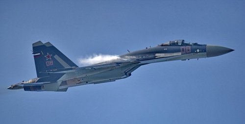 Хятадын 30 онгоц Тайванийн агаарын хилийг зөрчжээ