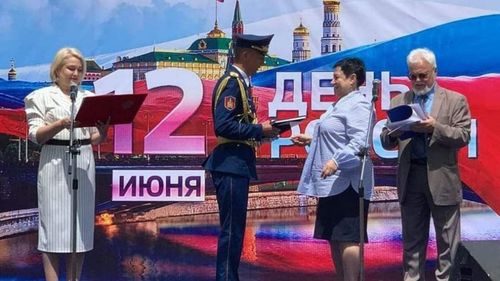 Онцгой байдлын дэд ахлагч С.Билэгжаргалыг ОХУ-ын “Халуун зүрх” тэмдгээр шагналаа