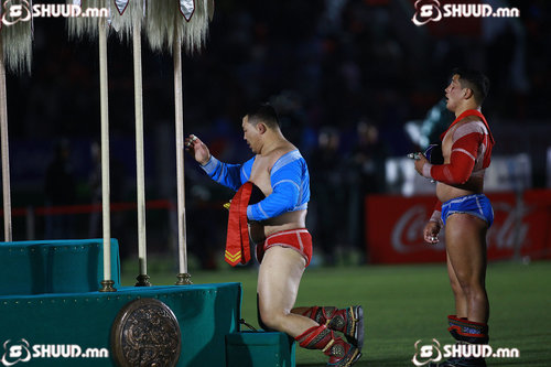 Оргихын Хангай төрийн наадамд түрүүлж, УЛСЫН АВАРГА боллоо