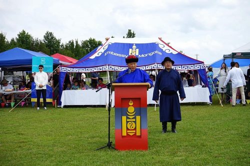 АНУ-ын Вашингтон орчмын монголчуудын наадам өргөн дэлгэр боллоо