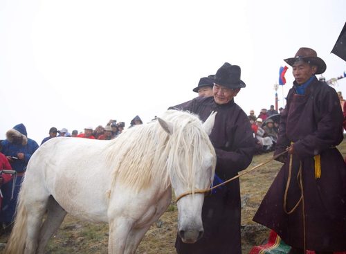 Хан Хөхий уулын тэнгэрийг тайх ёслолын Төрийн элчээр Ц.Нямдоржийг томилжээ