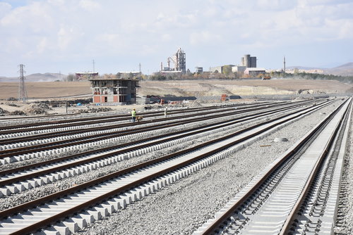 ОХУ Хятад руу нэвтрэх гарцаа нэмэгдүүлж, Монголд төмөр зам барихаар төлөвлөж байна