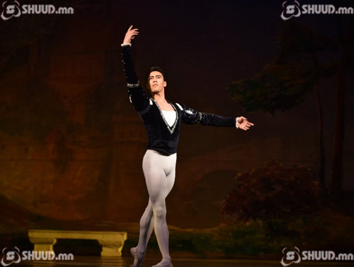 Ө.Мөнхжин олон улсын тэмцээнээс алтан медаль хүртжээ