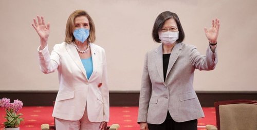 Цай Инвэнь: Тайвань сүрдүүлгээс айж чичрэхгүй