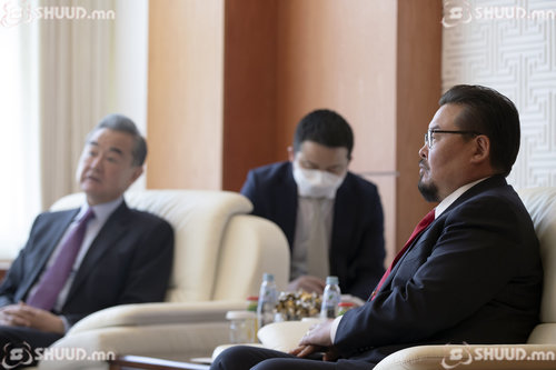 БНХАУ-ын Гадаад хэргийн сайд, УИХ-дарга Г.Занданшатарт бараалхав