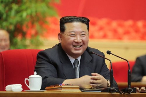 Ким Жон Ун: БНАСАУ коронавирусийг яллаа