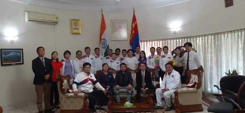 Энэтхэг улсад суугаа бүрэн эрхэт элчин сайд Шатрын шигшээ баг тамирчдыг хүлээн авч уулзлаа