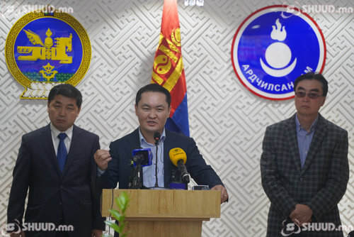 Ч.Өнөрбаяр: Монгол Улсын үндсэн цэцийг татан буулгах цаг нь болсон