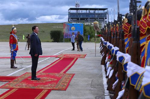 Цэрэг-спортын “Дөл-2022” улсын аварга шалгаруулах тэмцээн эхэллээ