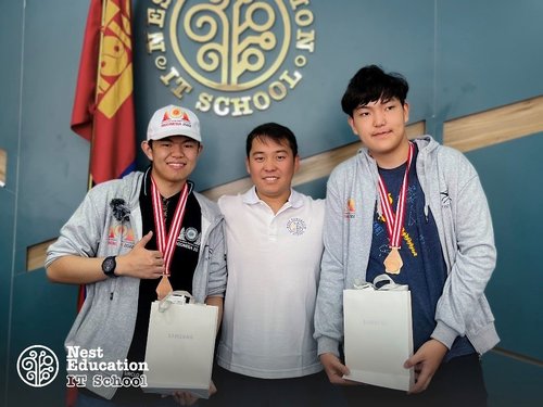 Сурагчийн ширээнээс дэлхийн жишиг ажлын байранд