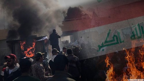 Ирак: Эсэргүүцэгчид Засгийн газрын ордныг эзлэж, 15 хүний аминд хүрэв