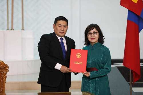 Д.Сарангэрэл: Нэр төртэй, идэвх зүтгэлтэй ажиллах болно