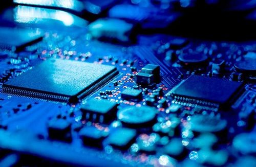 АНУ Орос, Хятадад чип нийлүүлэхгүй