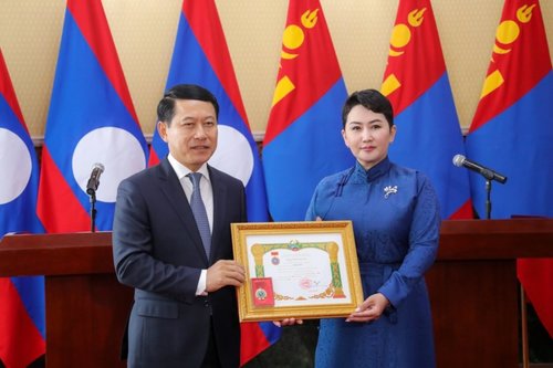 Хонь бэлэглэсэн Монгол Улсын Засгийн газрыг “Найрамдал” медалиар шагнажээ