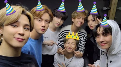 BTS хамтлагийн ахлагч RM-ийн төрсөн өдөр тохиож байна