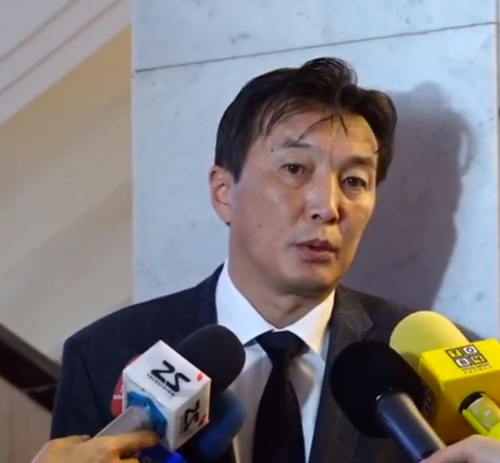 Д.Зоригт: Би ажлын байрандаа мөрийтэй тоглоом тоглоогүй